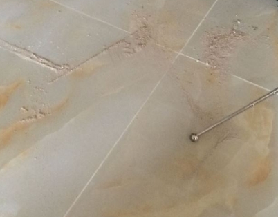 琼海瓷砖空鼓维修公司分享粘合剂选择不当在瓷砖铺贴过程中可能导致以下问题
